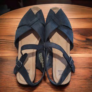 Earth Origins Leather Sandals 10 Wide